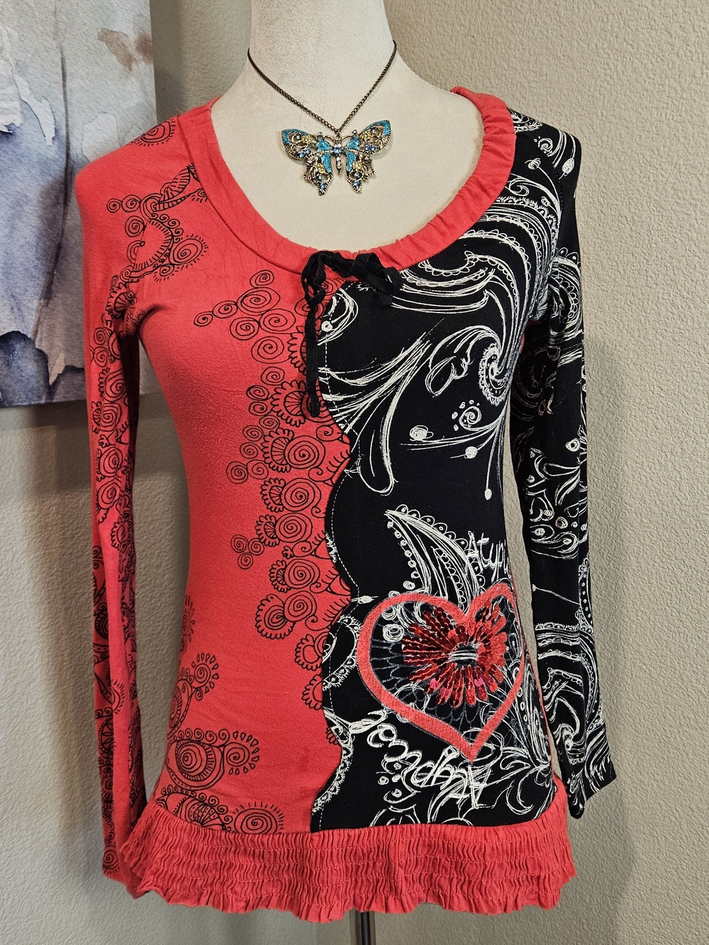 Euro Desigual long sleeve Y2K top with sequin heart and abstract Print Sz Small